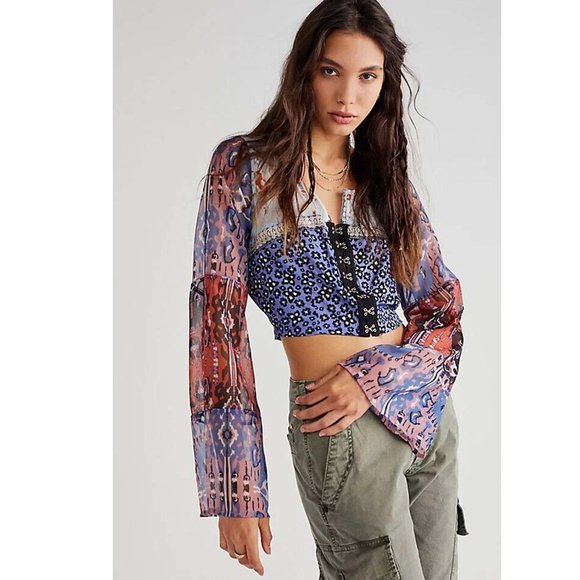 Free People Walk That Walk Blouse Top Ruffle Printed Bell Sleeve Beach S